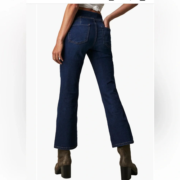 Free People We The Free In My Feelings Cropped Boot Cut Stretch Jeans Small NWT - Picture 3 of 12